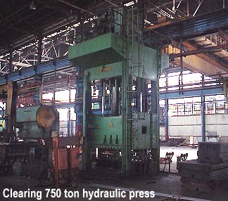 750ton-clearing1.jpg (36128 bytes)